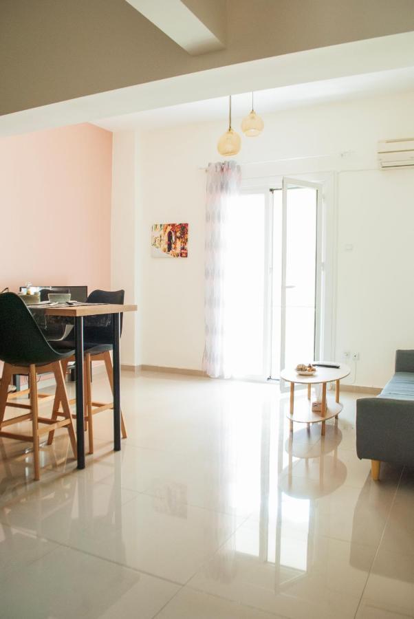 Your Comfy Apartment In Acropolis Area Athens Exterior photo